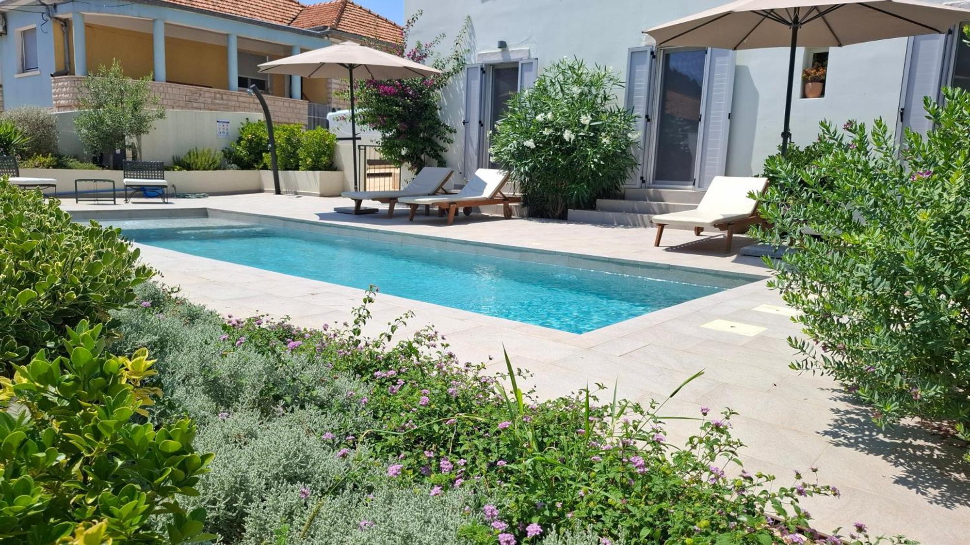 Villa Mira With A Heated Pool And A Sea View Bozava Luaran gambar